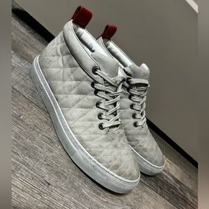 Del Toro MEN'S Grey & Red QUILTED CHUKKA SNEAKER